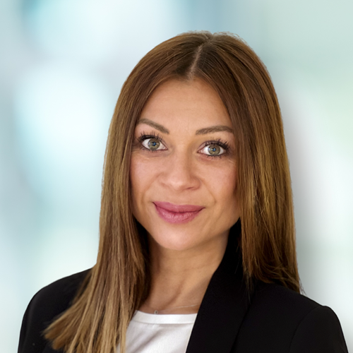 Isabella Borth Cheif Marketing and Growth officer